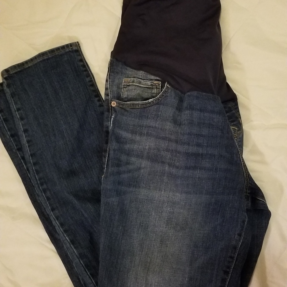 Old Navy Maternity Skinny Jeans